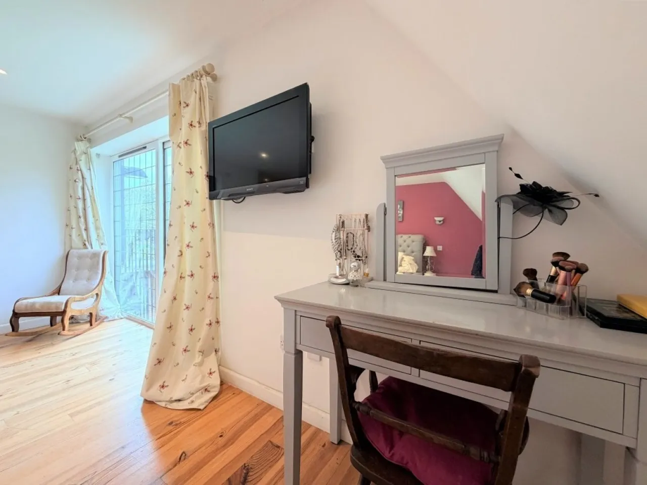 Quintons Road, East Bergholt, CO7, photo 20