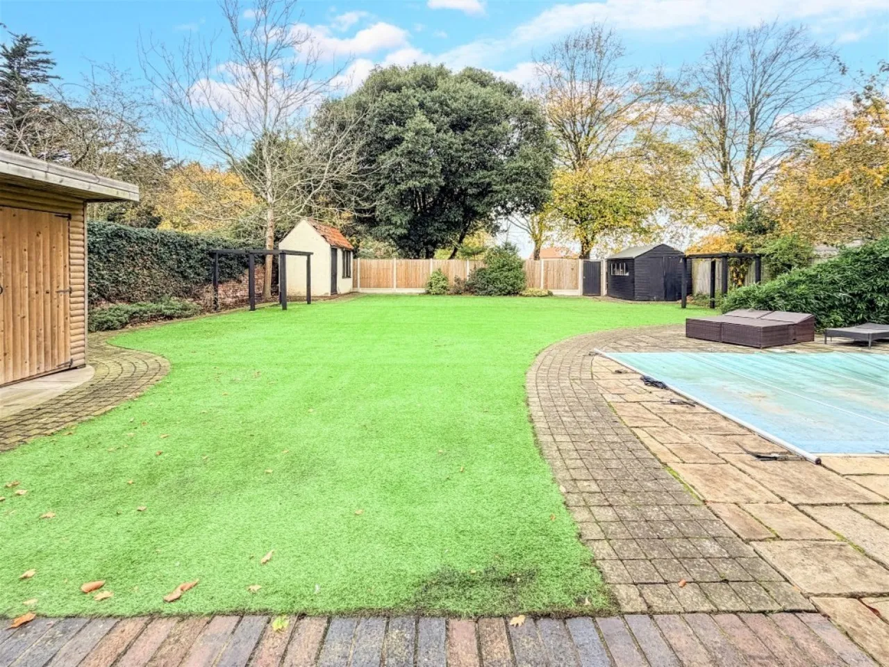 Quintons Road, East Bergholt, CO7, photo 32