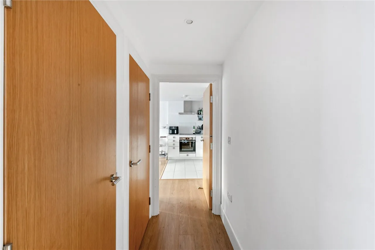 Shepherdess Walk, London, N1, photo 12