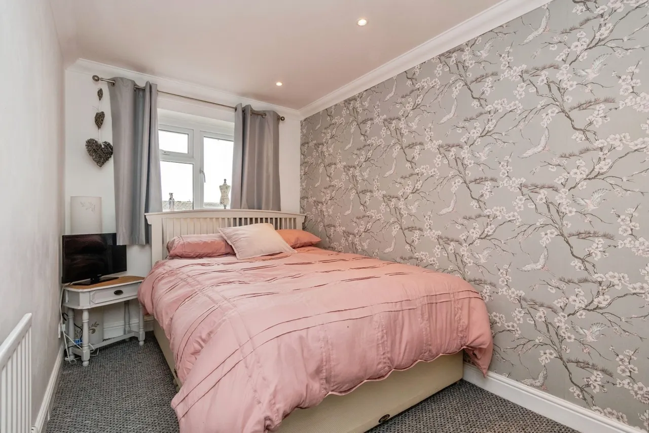 Gratley Croft, Huntington, Cannock, WS12, photo 11
