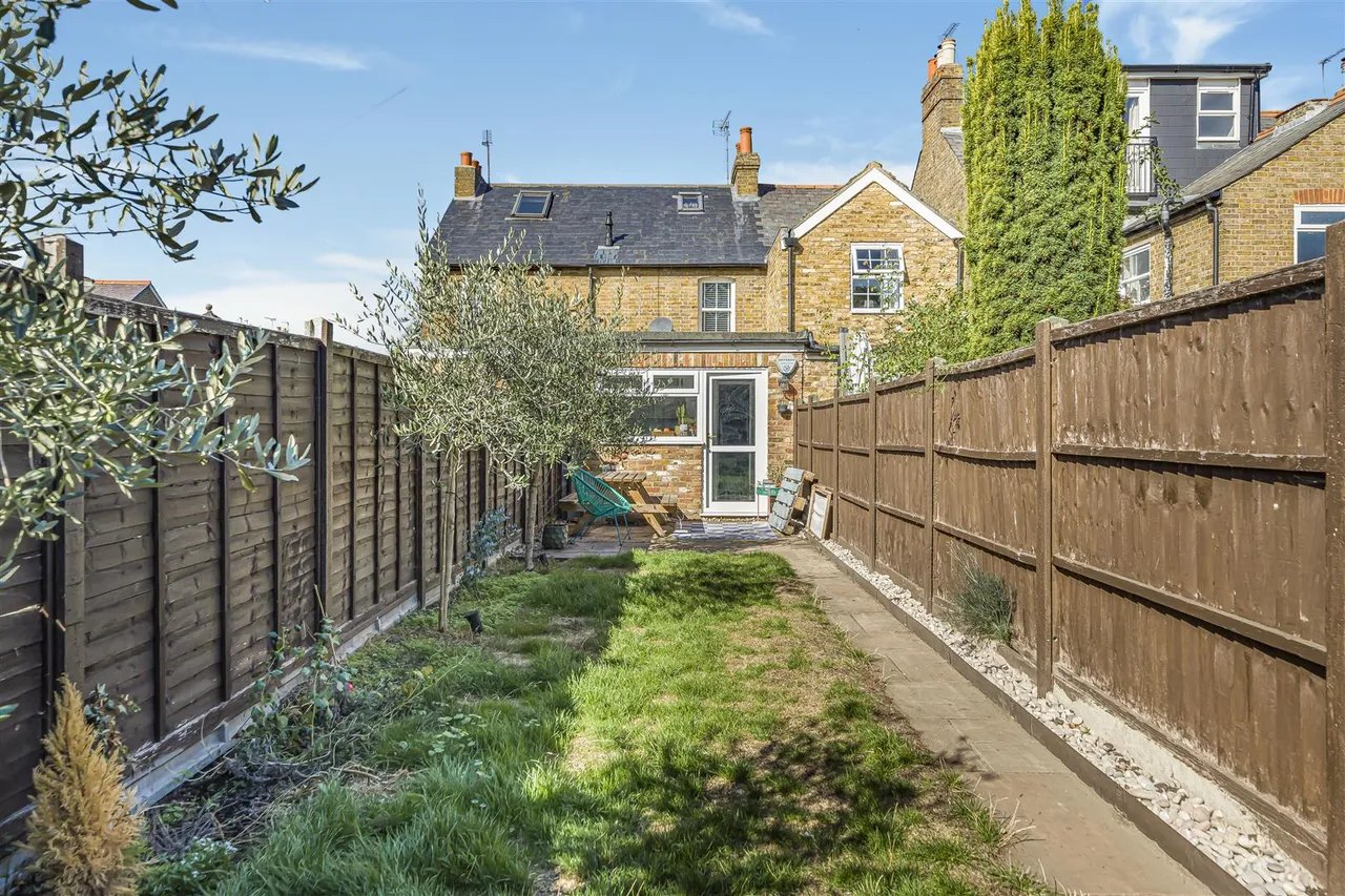 Inkerman Road, Eton Wick, SL4, photo 11