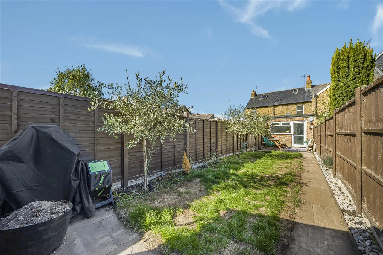 Inkerman Road, Eton Wick, SL4, photo 12