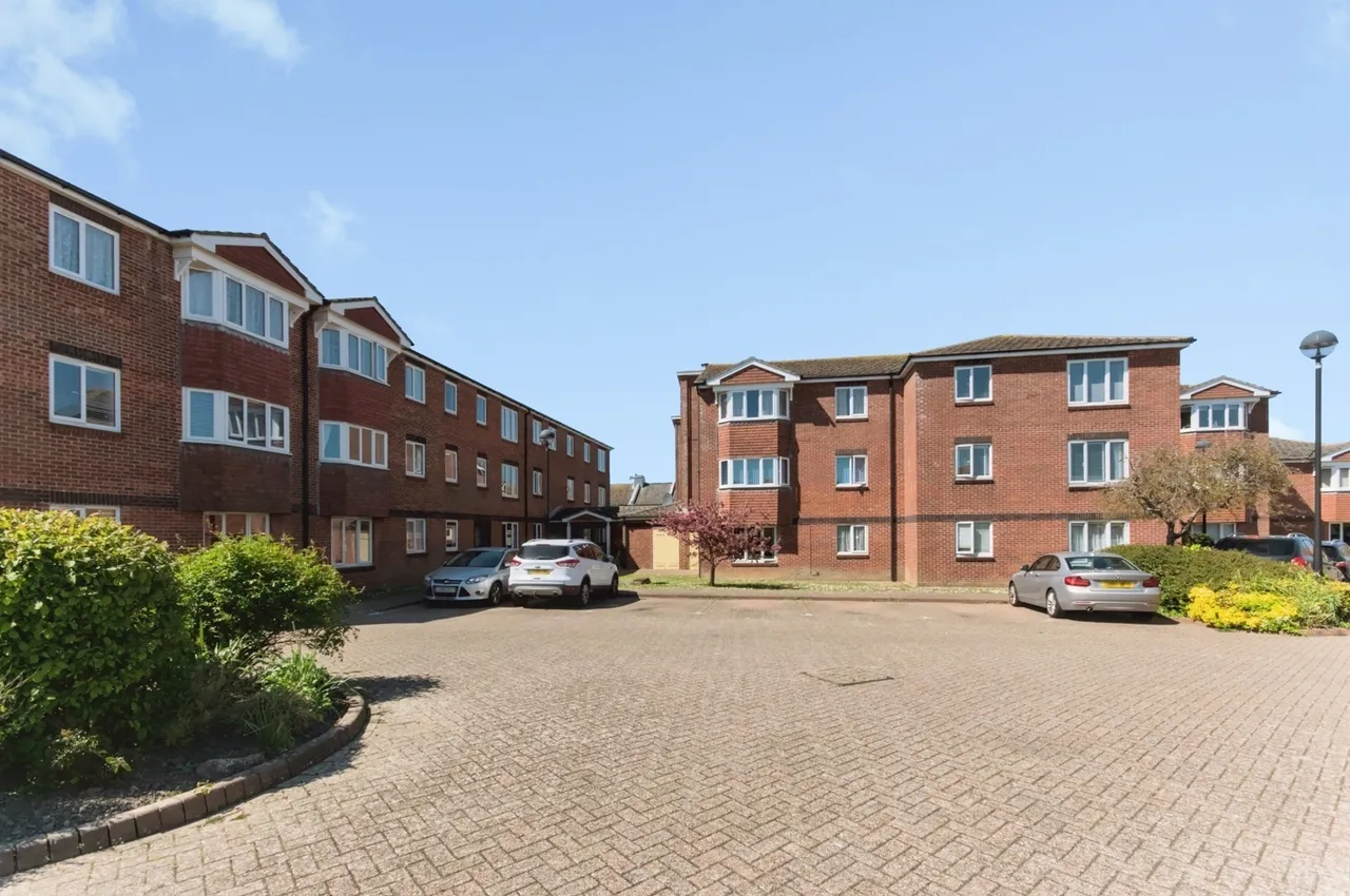 Wannock Road, Eastbourne, BN22, photo 10