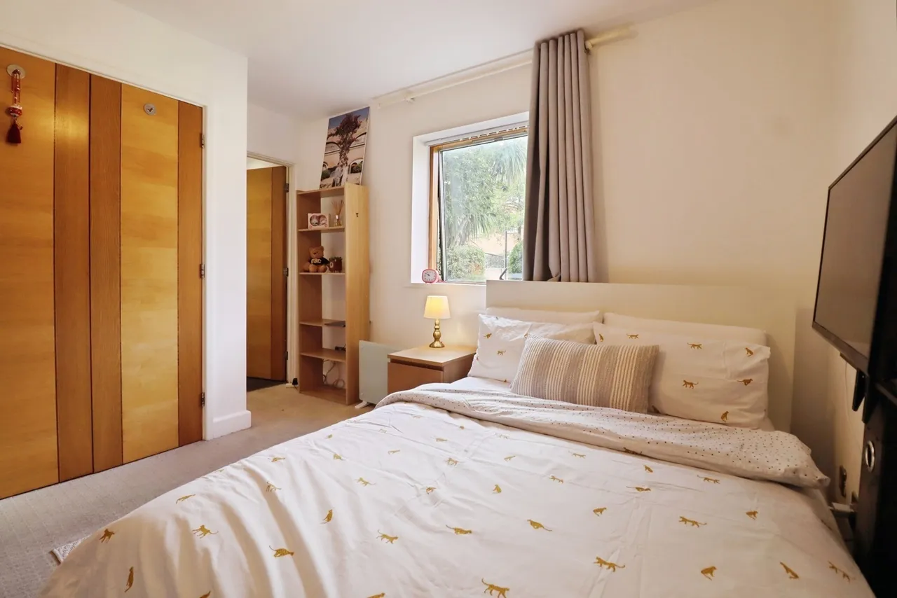 Henke Court, Cardiff, CF10, photo 9
