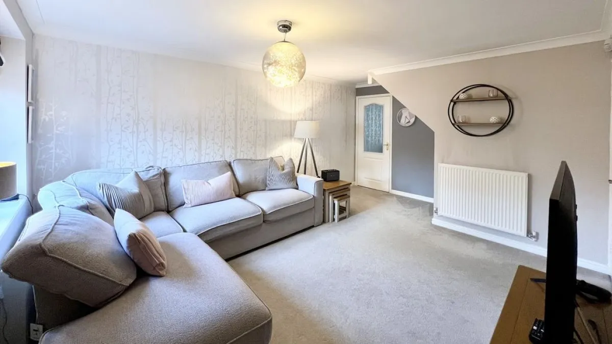 Catkin Road, Bottesford, photo 5