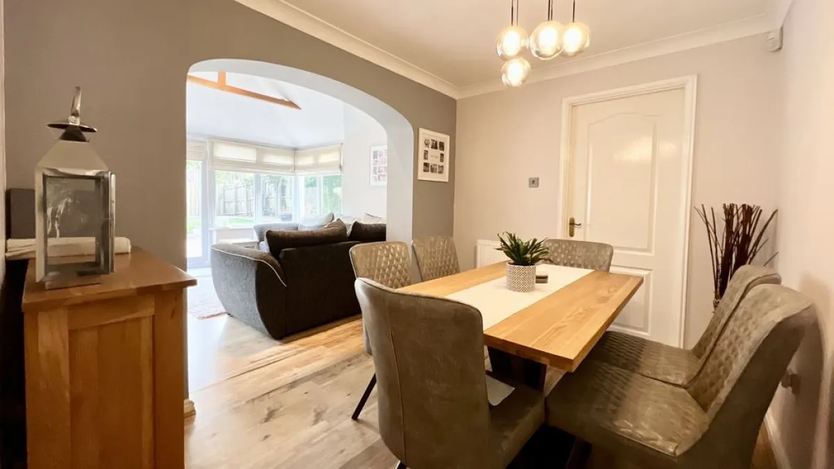 Catkin Road, Bottesford, photo 7