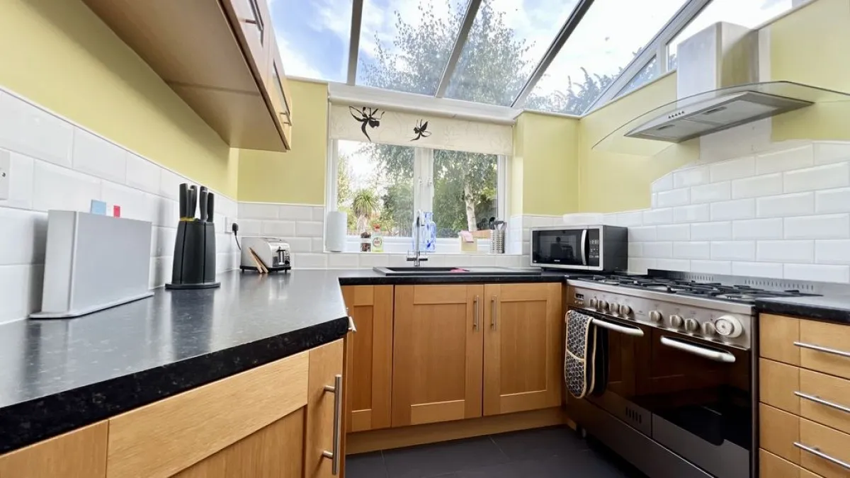 Catkin Road, Bottesford, photo 9