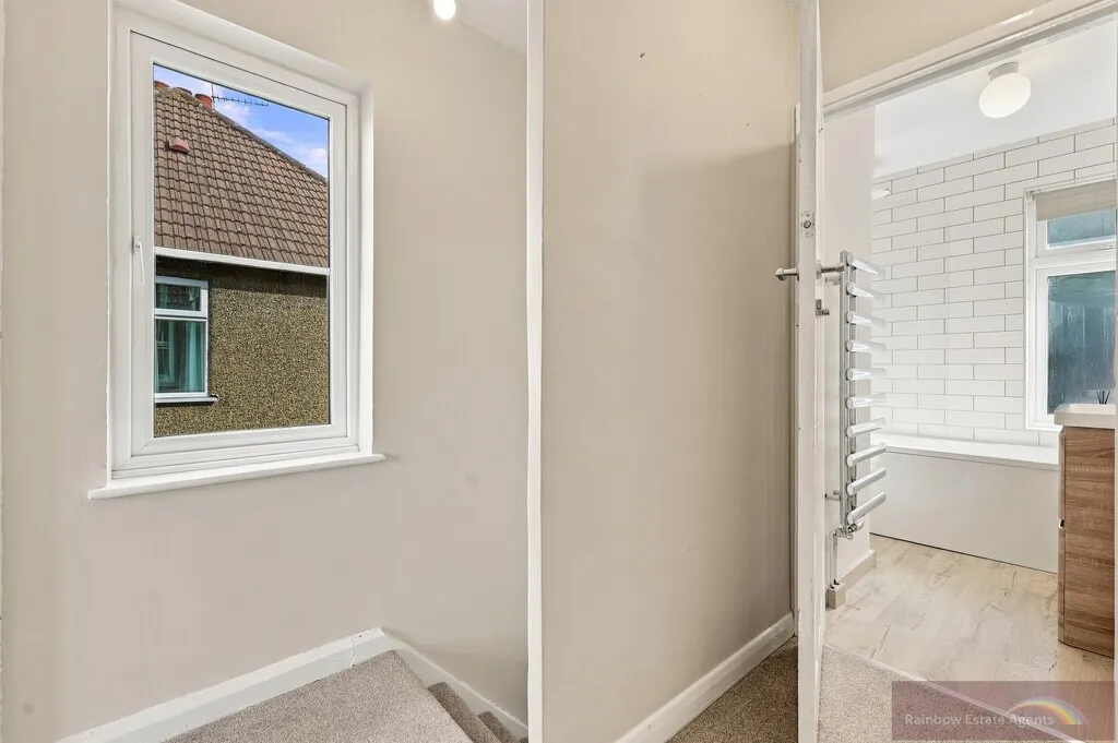 Monkswood Avenue, Waltham Abbey, EN9, photo 14