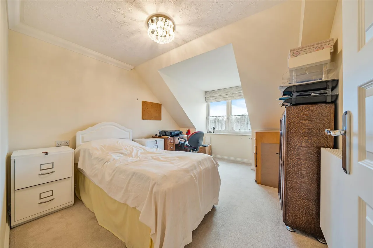 High Street, Orpington, BR6, photo 8