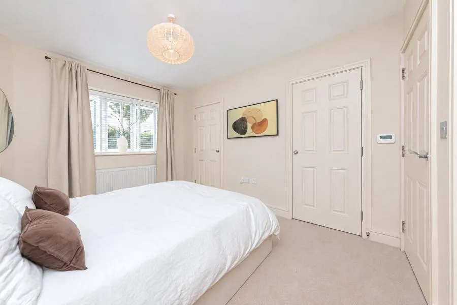 Crayford Mead, Warfield, RG42, photo 17