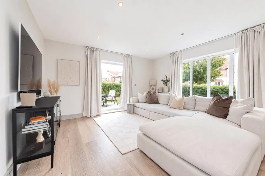 Crayford Mead, Warfield, RG42, photo 3
