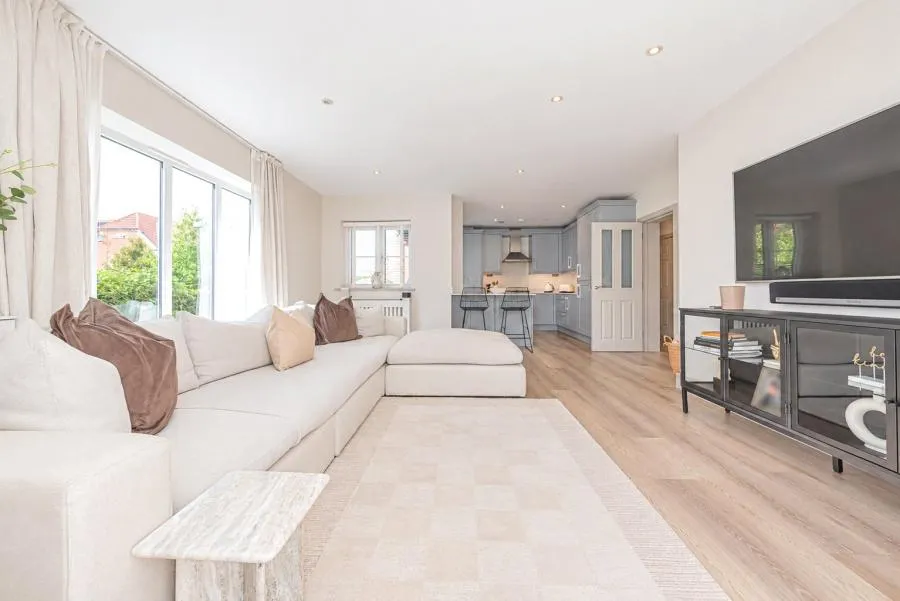 Crayford Mead, Warfield, RG42, photo 13