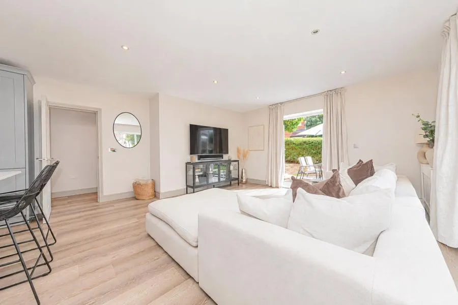 Crayford Mead, Warfield, RG42, photo 12