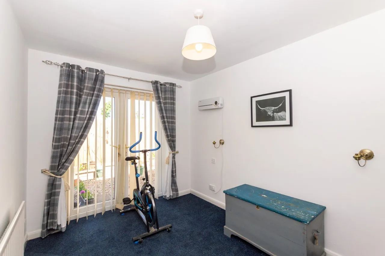 Tal Y Fan, Glan Conwy, LL28, photo 12