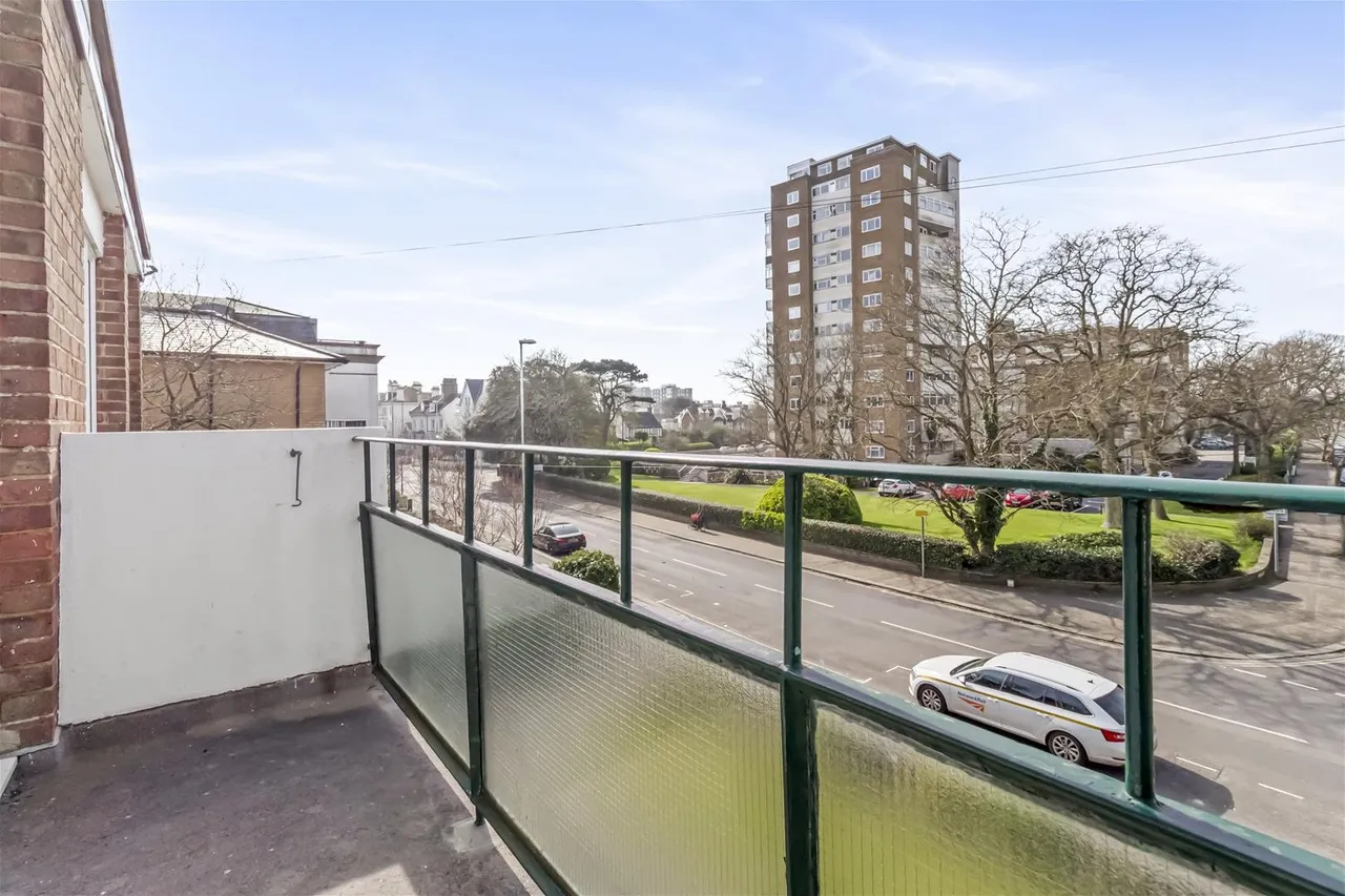 Heene Road, Worthing, photo 6
