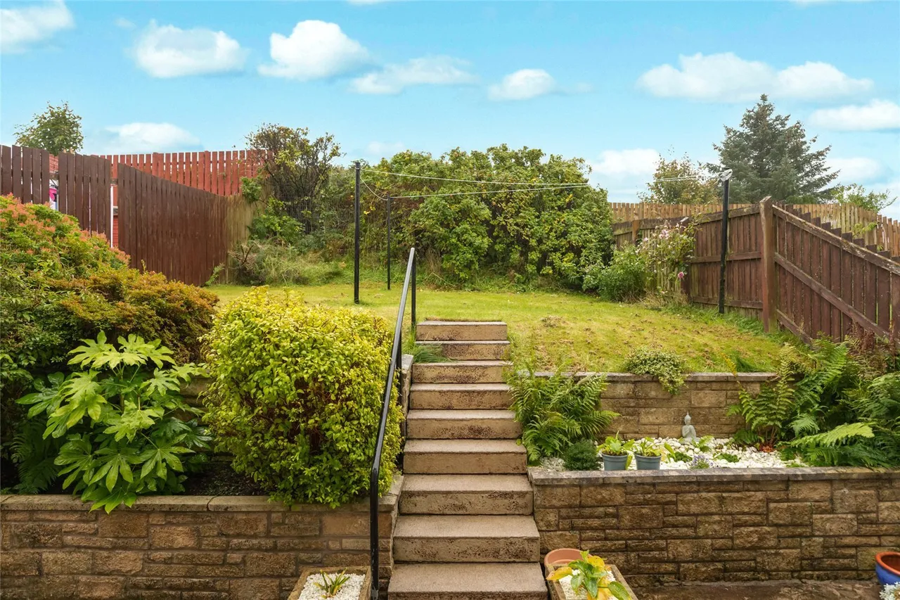 Marloch Avenue, Port Glasgow, PA14, photo 14