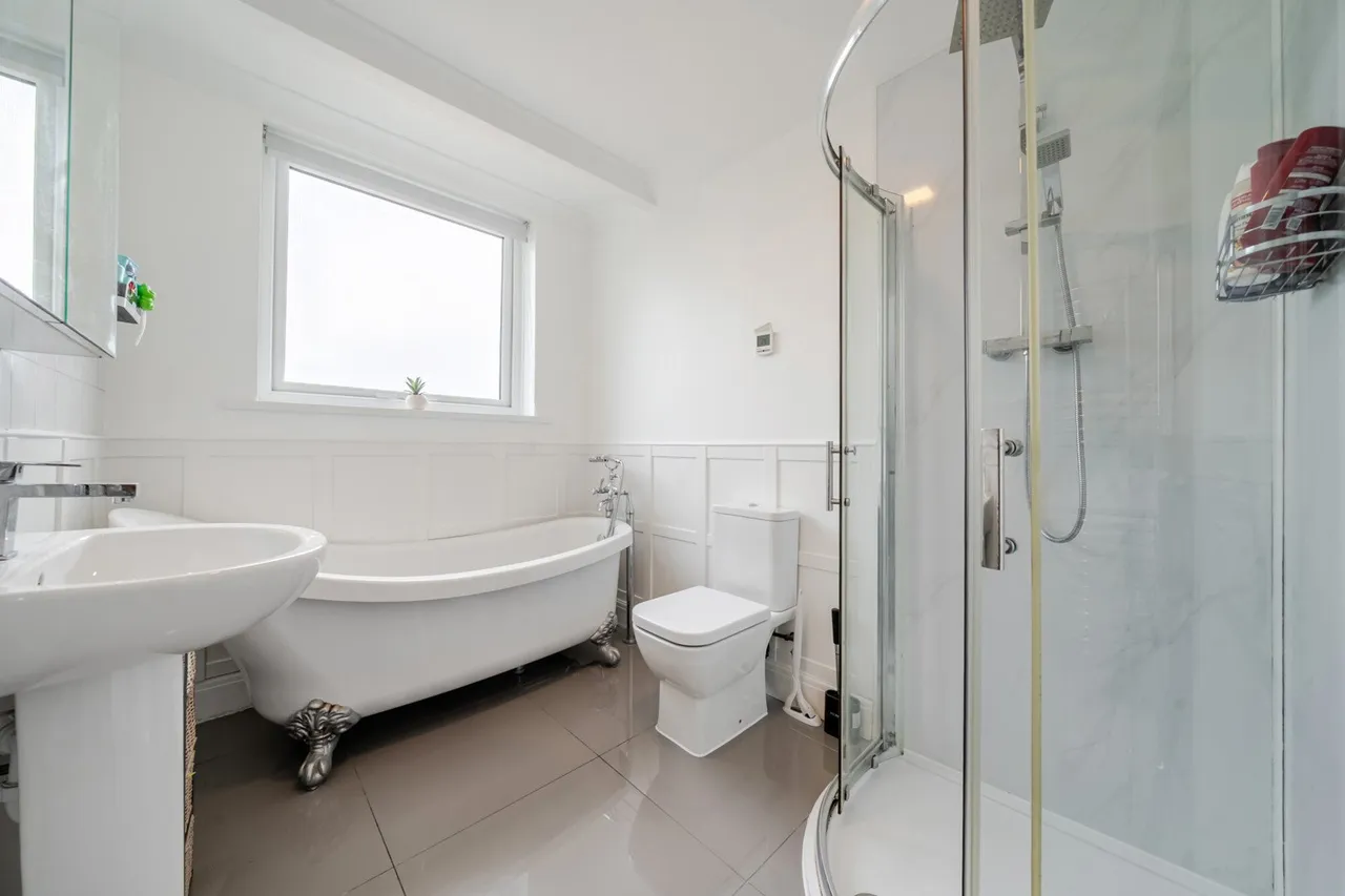 Bedonwell Road, SE2, photo 13