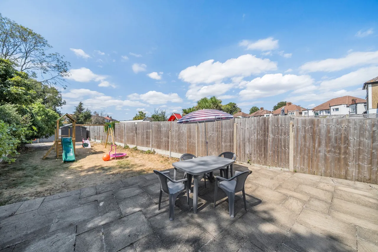 Bedonwell Road, SE2, photo 22