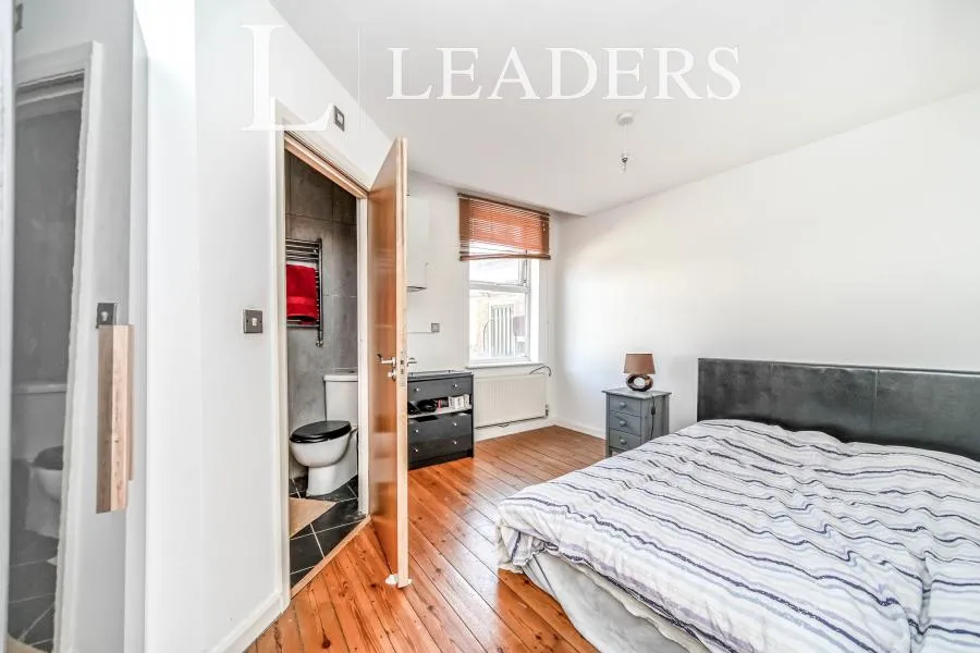 High Street, Bedford, MK40, photo 5