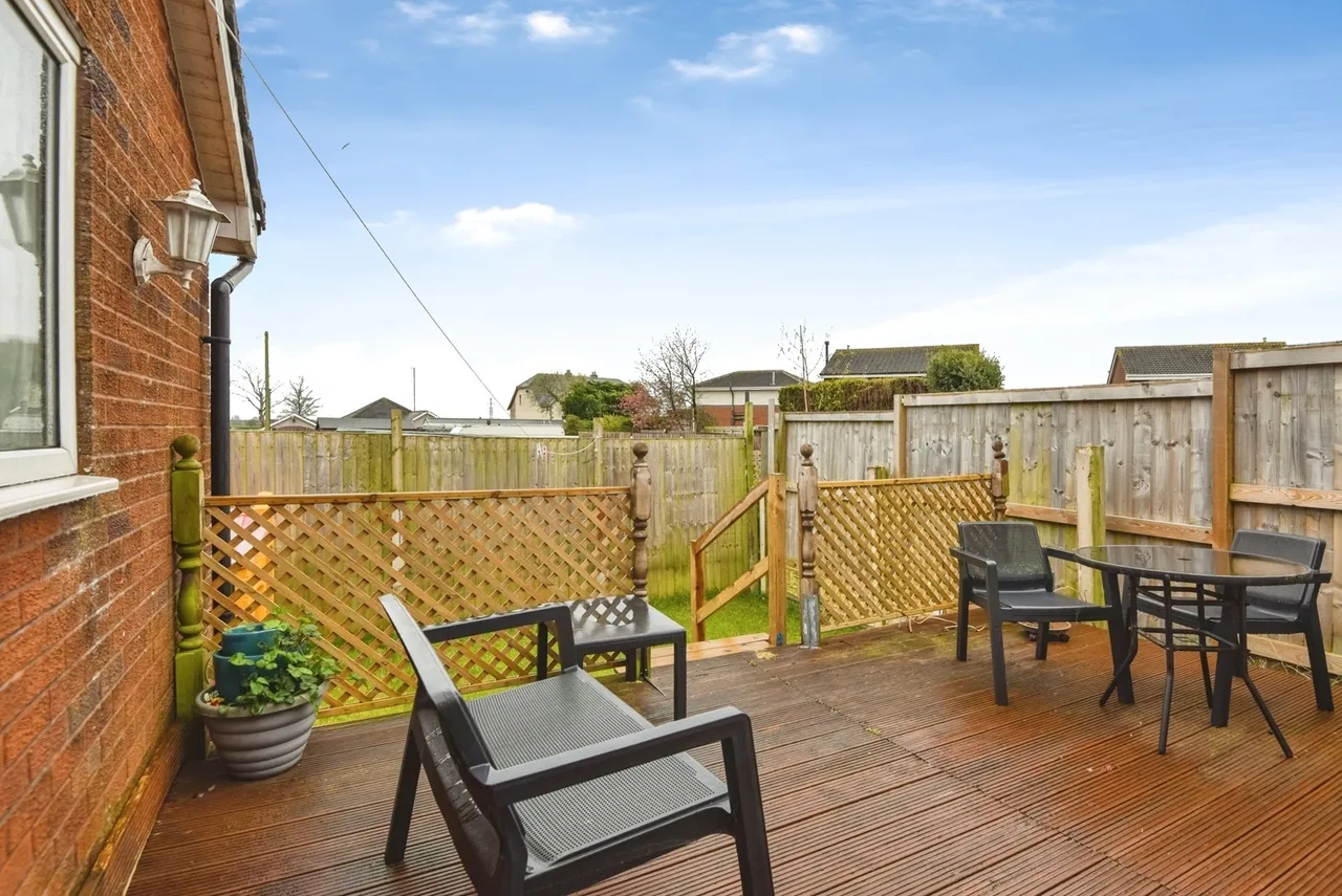 Priory Close, Heaton With Oxcliffe, LA3, photo 17