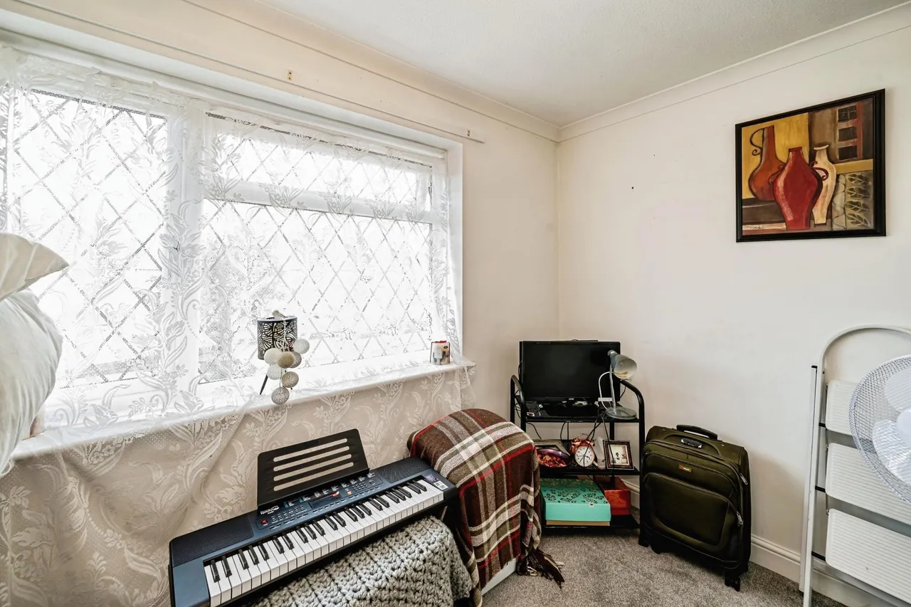 Lower Close, Aylesbury, HP19, photo 13
