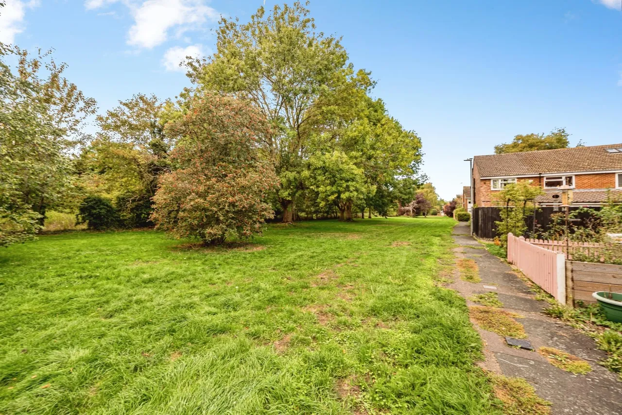 Lower Close, Aylesbury, HP19, photo 18