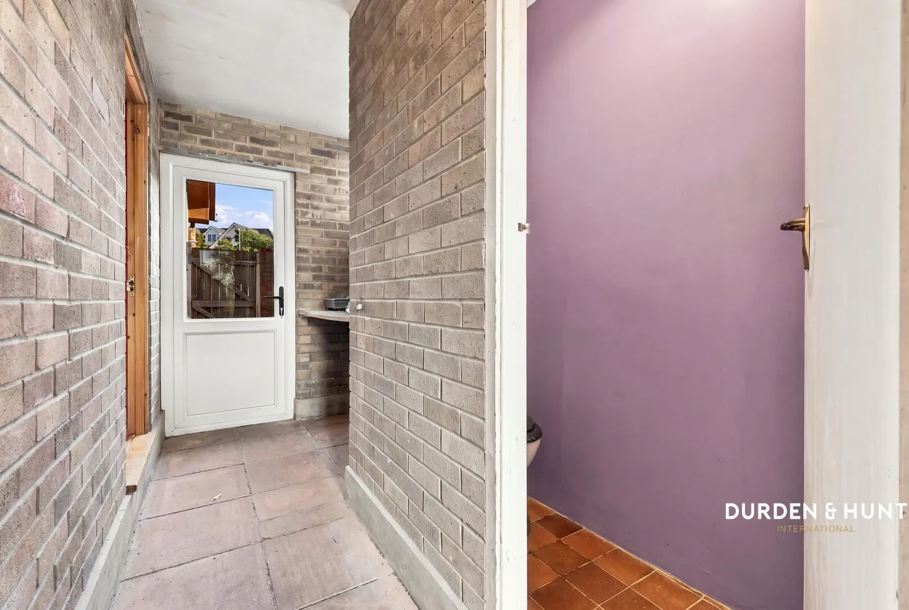 Haresland Close, Benfleet, SS7, photo 11