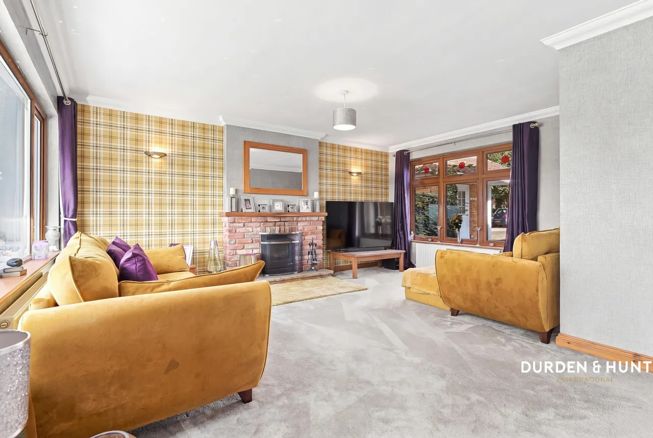 Haresland Close, Benfleet, SS7, photo 5