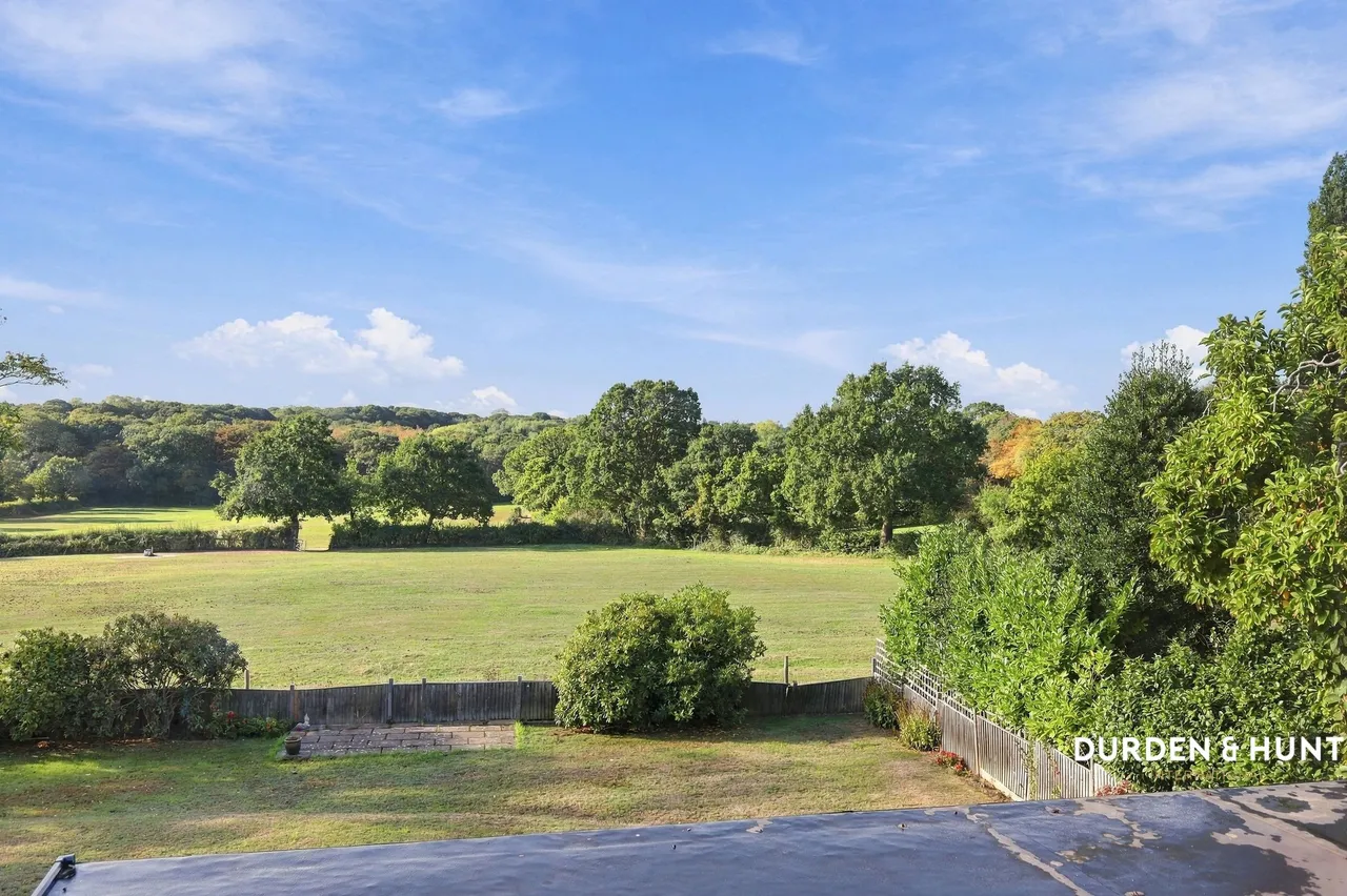 Haresland Close, Benfleet, SS7, photo 24