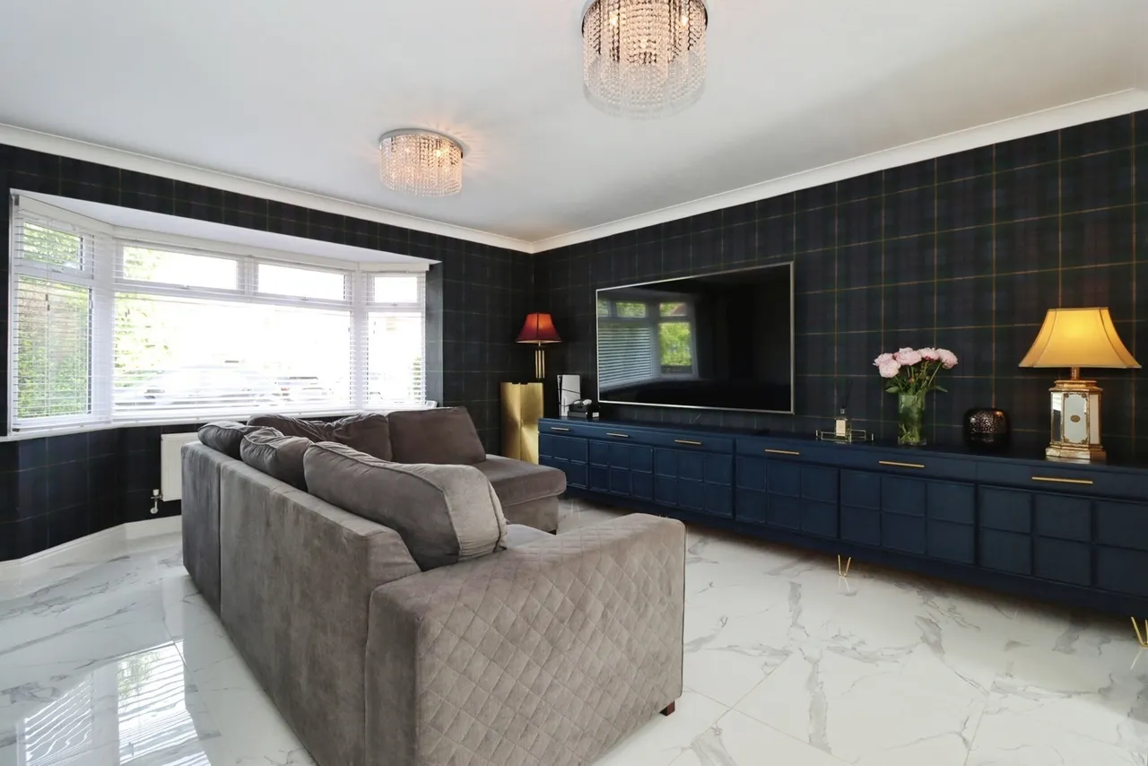 Rosemary Close, Bradley Stoke, Bristol, Gloucestershire, BS32, photo 2