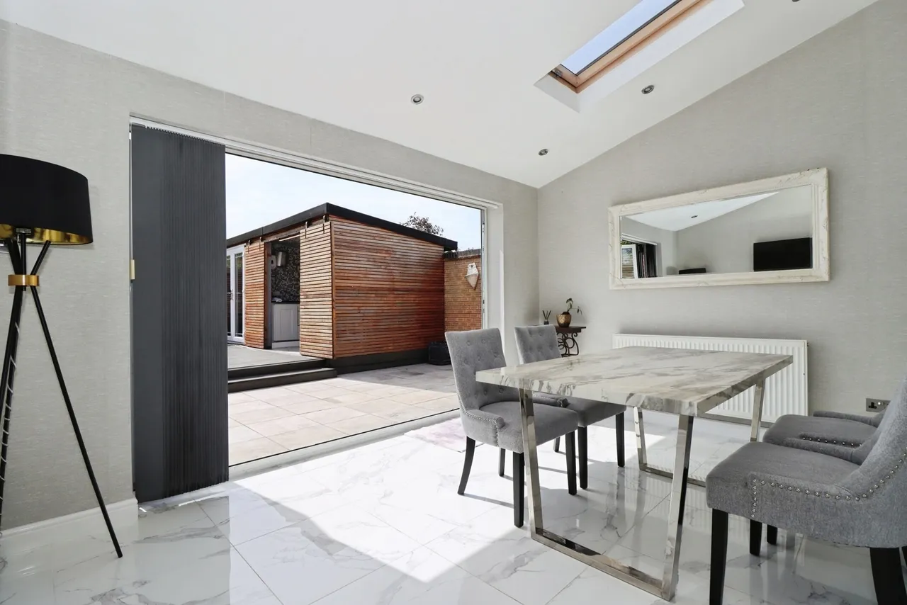 Rosemary Close, Bradley Stoke, Bristol, Gloucestershire, BS32, photo 19