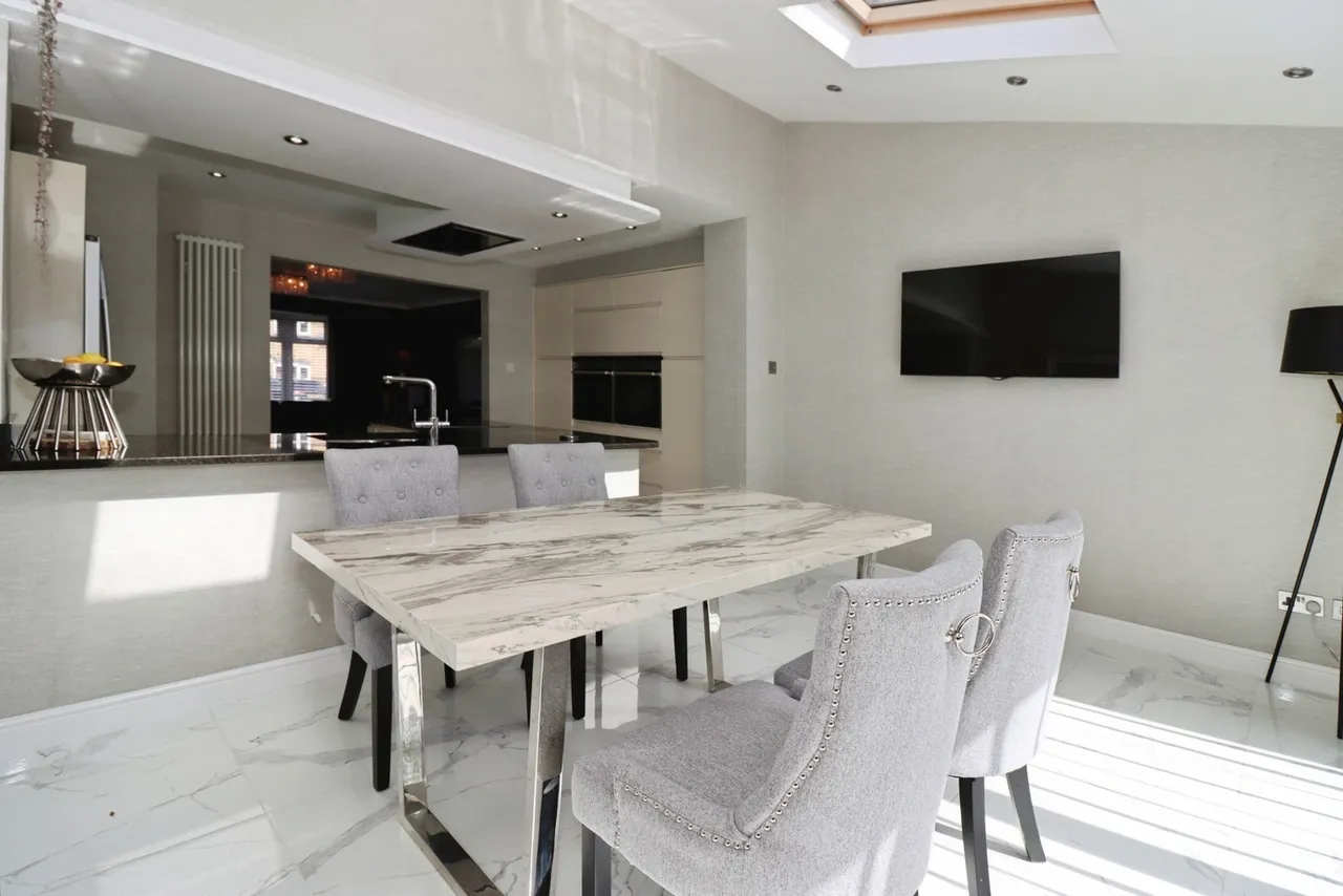 Rosemary Close, Bradley Stoke, Bristol, Gloucestershire, BS32, photo 18