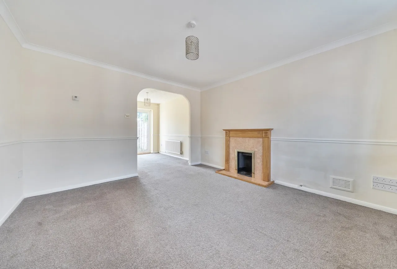 Longs Drive, Gloucestershire, Yate, BS37 5XR, photo 5