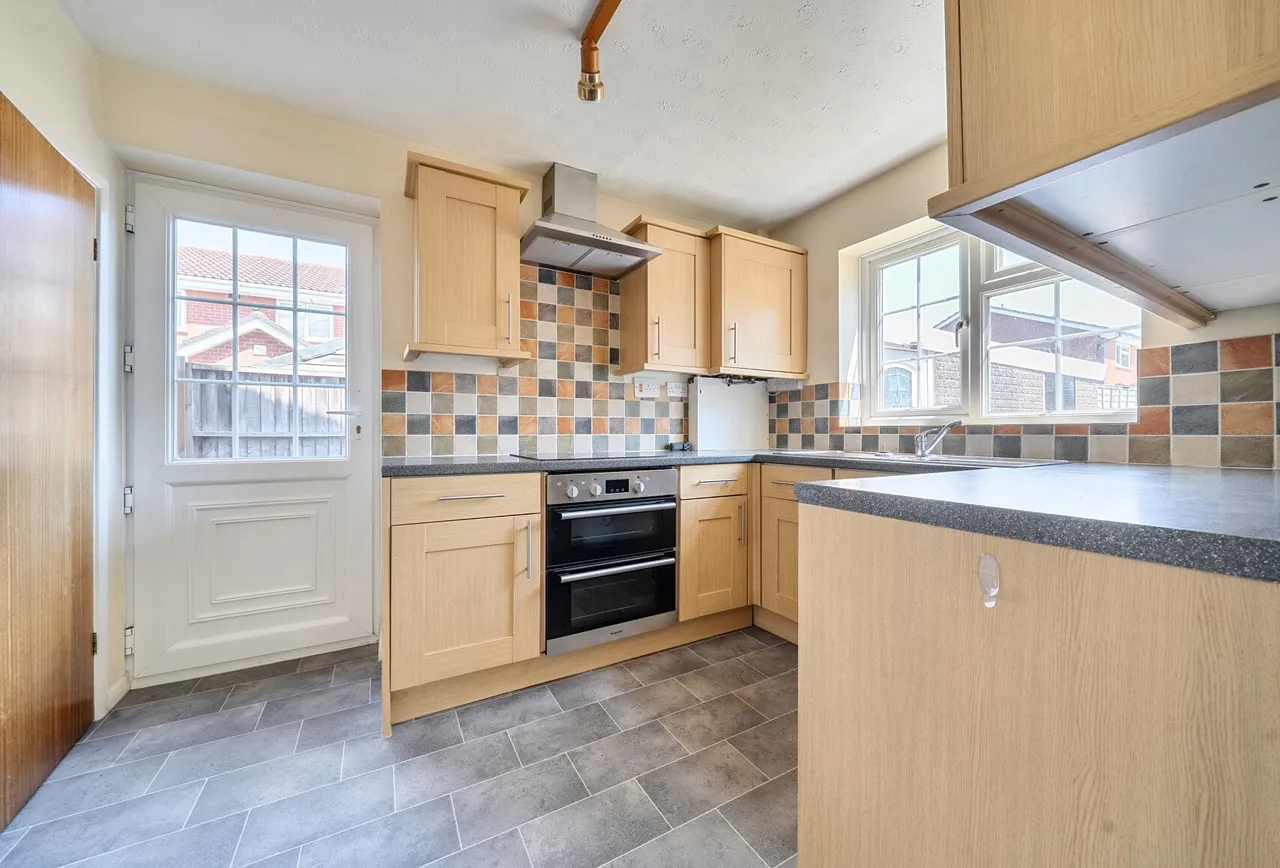 Longs Drive, Gloucestershire, Yate, BS37 5XR, photo 9