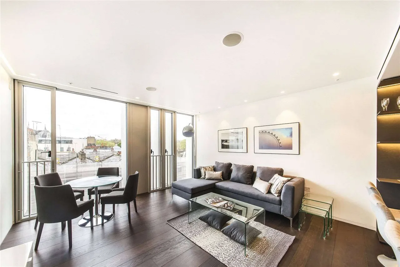 Nova, 75 Buckingham Palace Road, Westminster, London, SW1W 0AJ, photo 4