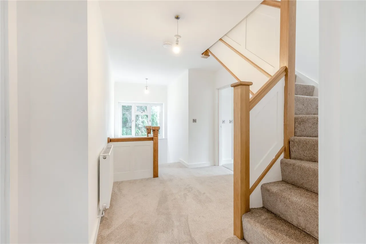 Chester Road, Marford, LL12, photo 17