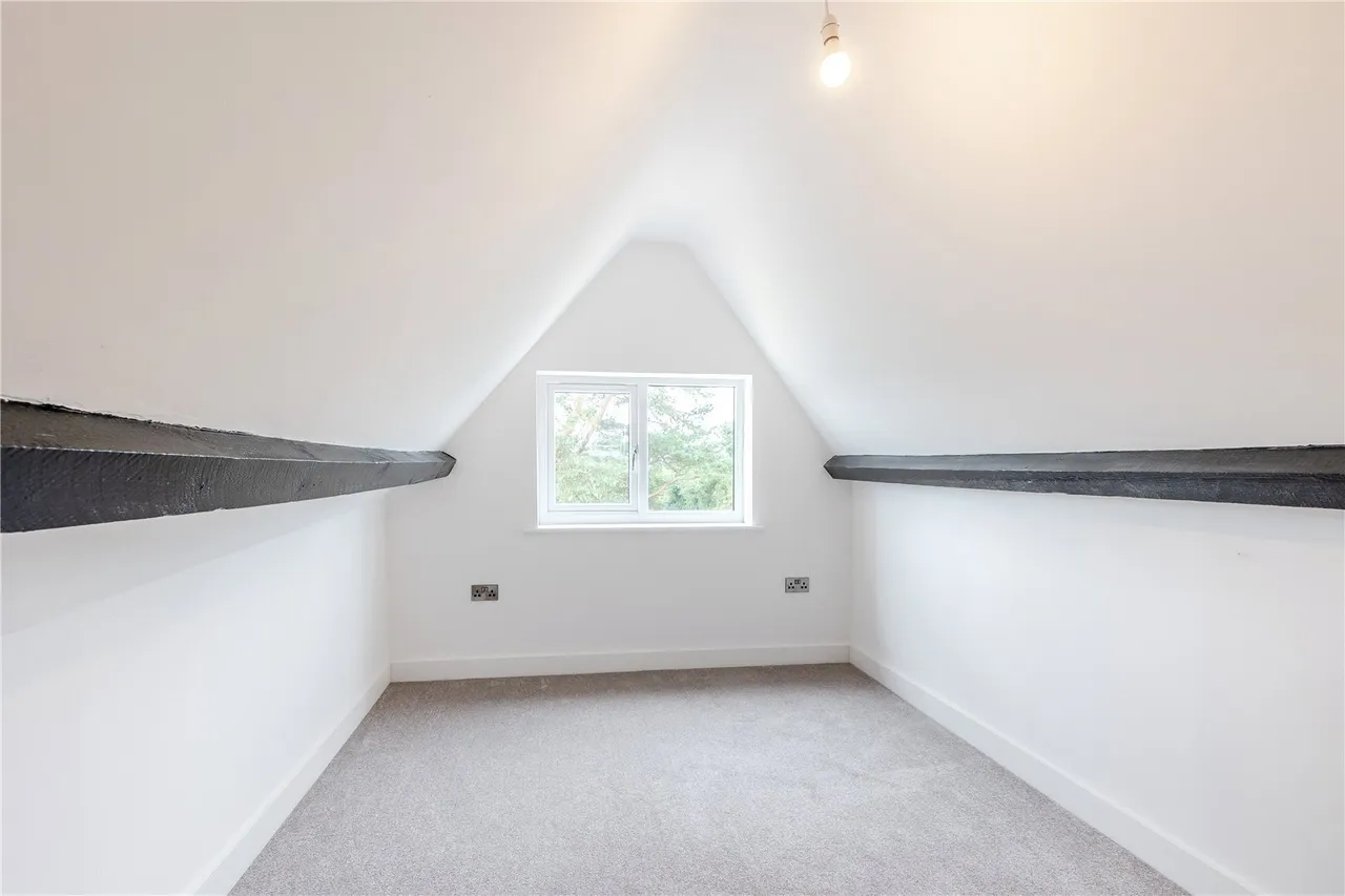 Chester Road, Marford, LL12, photo 23