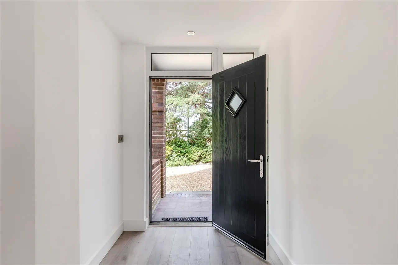Chester Road, Marford, LL12, photo 16