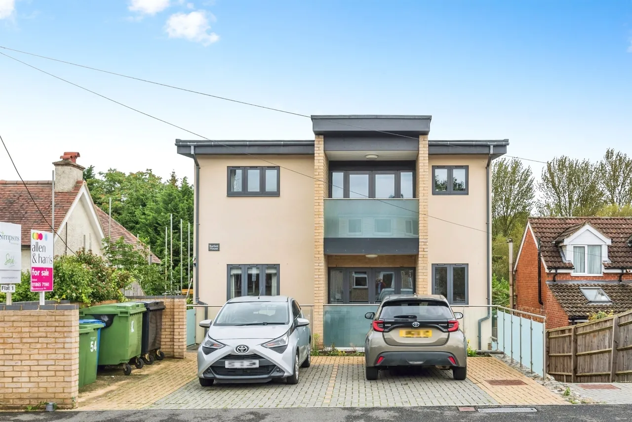 2 bed flat for sale, Kennington Road, Kennington, OX1