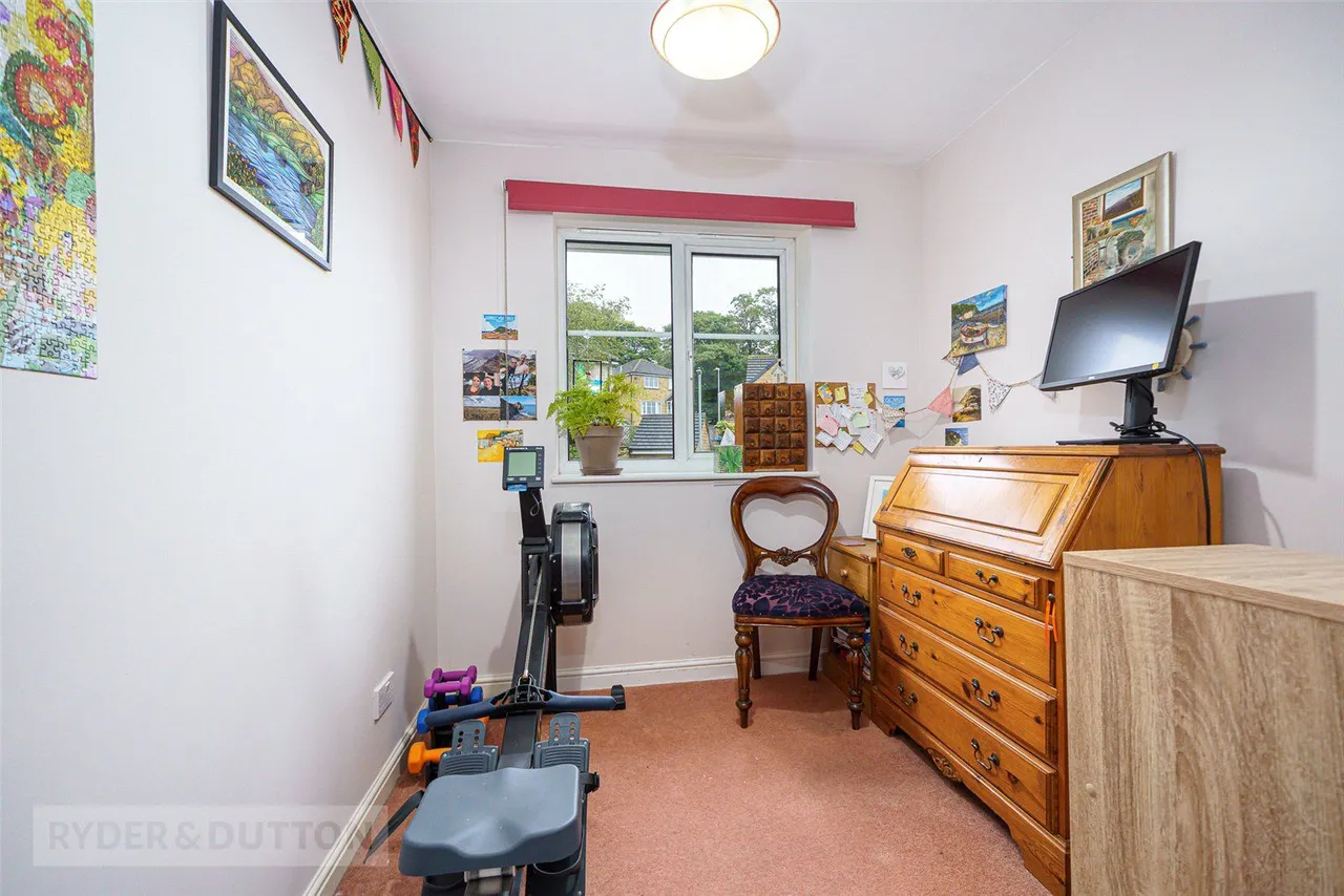 Wyvern Avenue, Marsh, HD3, photo 14