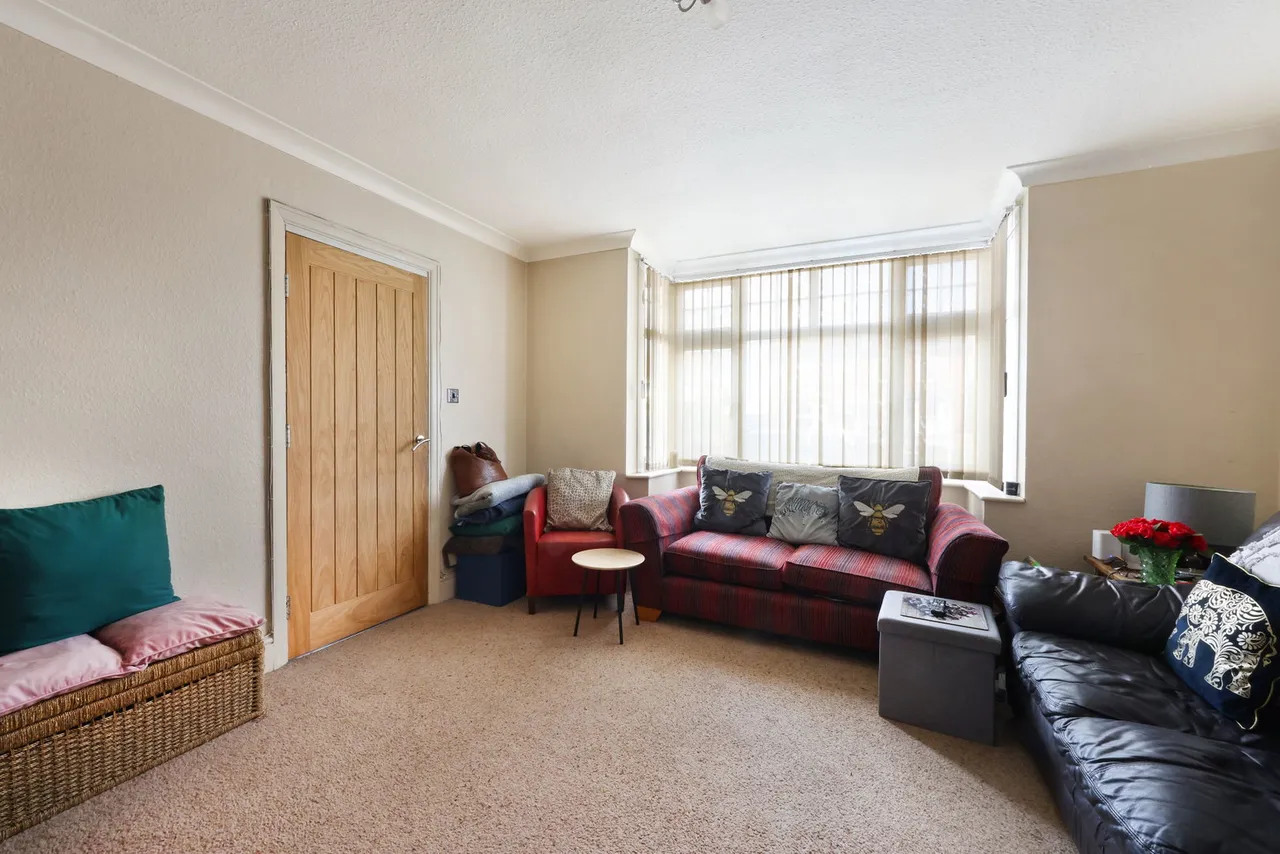 London Road, Charlton Kings, Cheltenham, GL52 6YY, photo 7