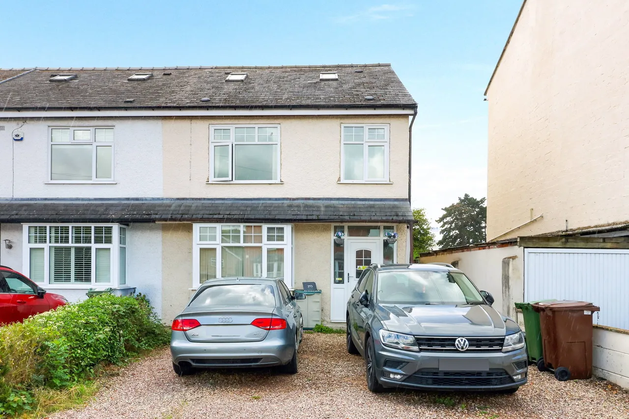 4 bed house for sale — London Road, Charlton Kings, Cheltenham, GL52 6YY