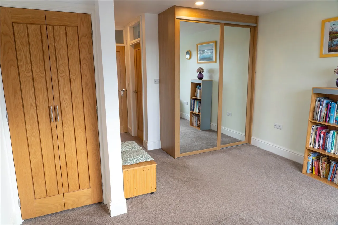 Penmaenmawr Road, Llanfairfechan, LL33, photo 9