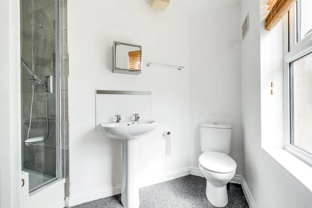 Apt 3 Sanders Way, Lichfield WS14 9AD, photo 8