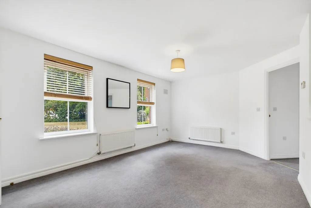 Apt 3 Sanders Way, Lichfield WS14 9AD, photo 4