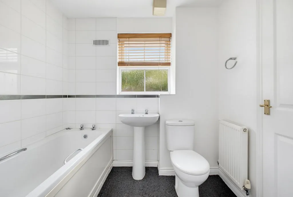 Apt 3 Sanders Way, Lichfield WS14 9AD, photo 10