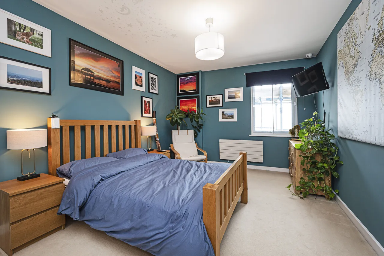 Apartment 801, 417 Wick Lane, London, photo 4
