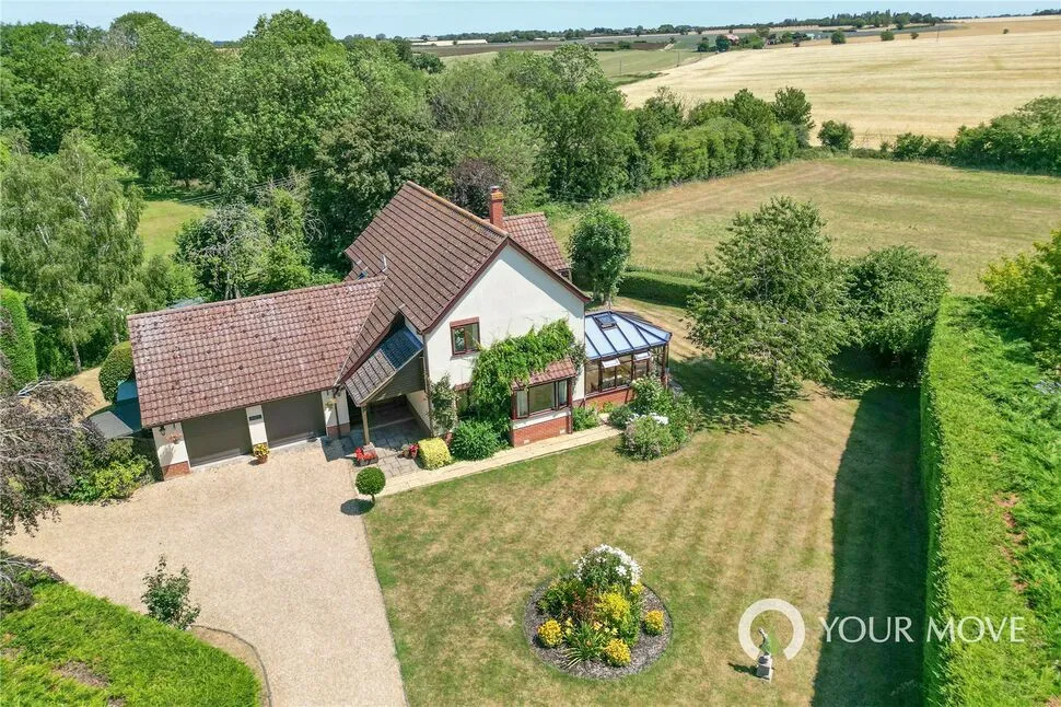 4 bed house for sale, The Street, Metfield, IP20