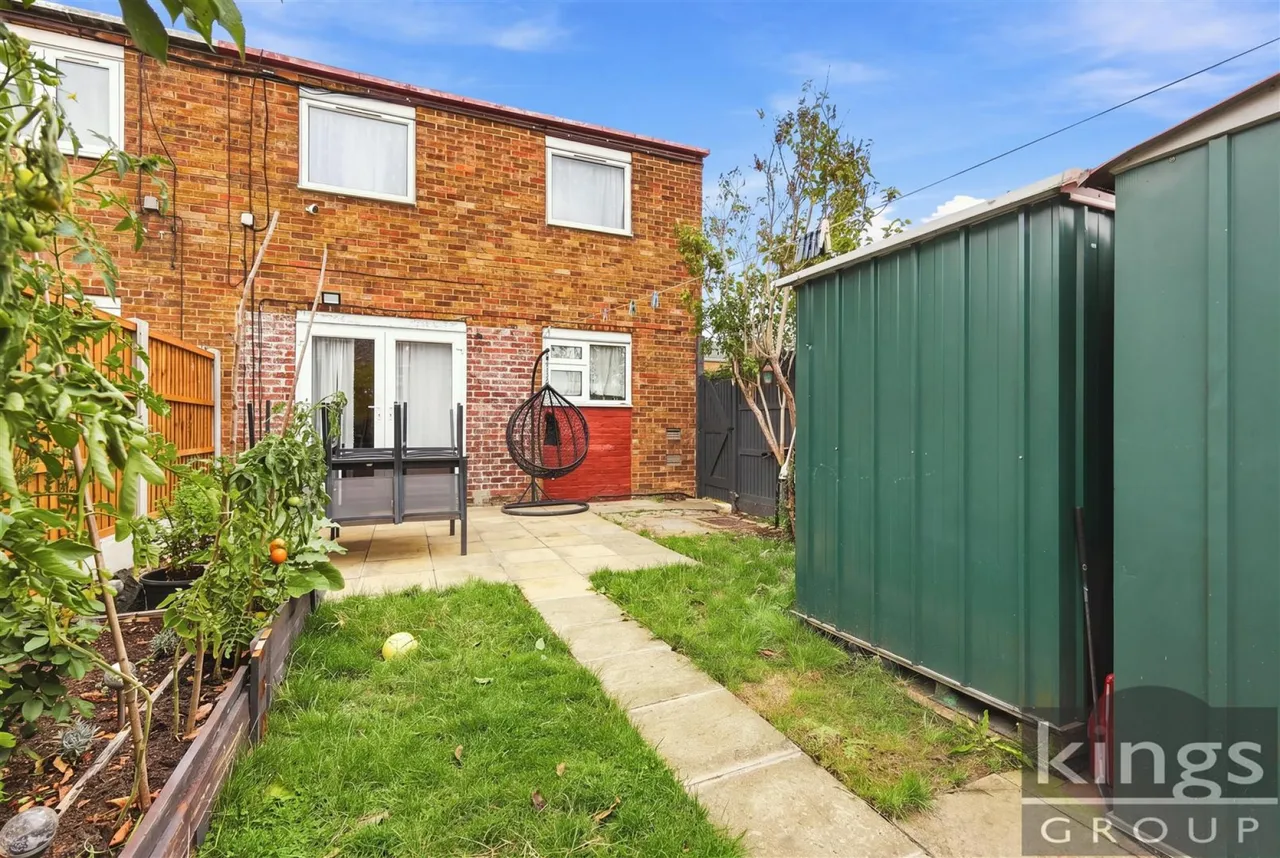 Brockles Mead, Harlow, photo 15