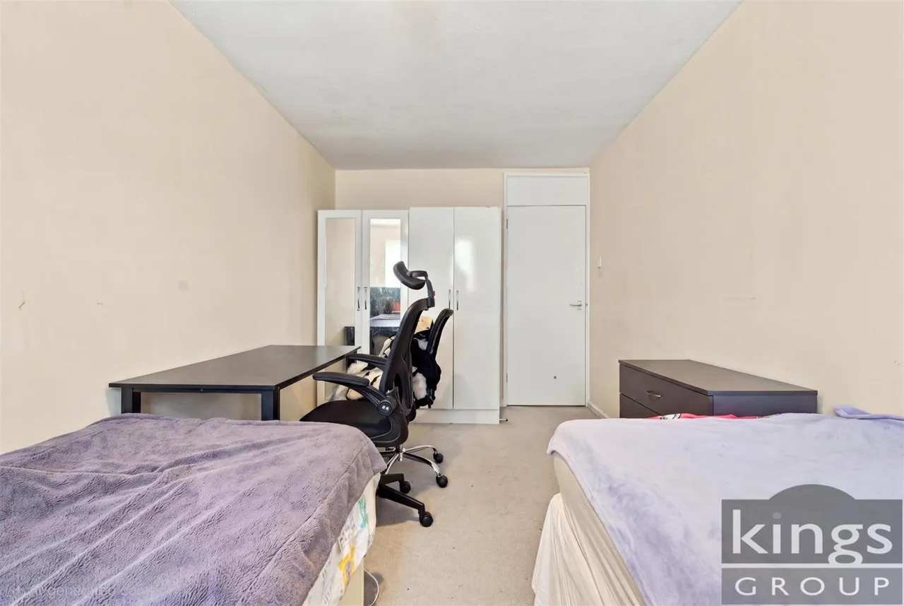 Brockles Mead, Harlow, photo 11